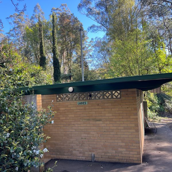 Alfred Nicholas Memorial Gardens 2